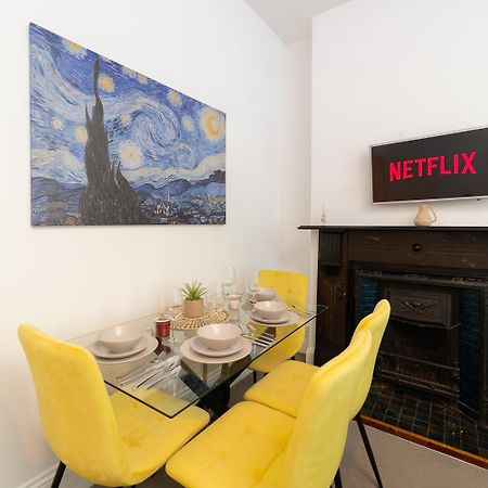 Cozy Apartment In The Heart Of Fulham, London Exterior photo