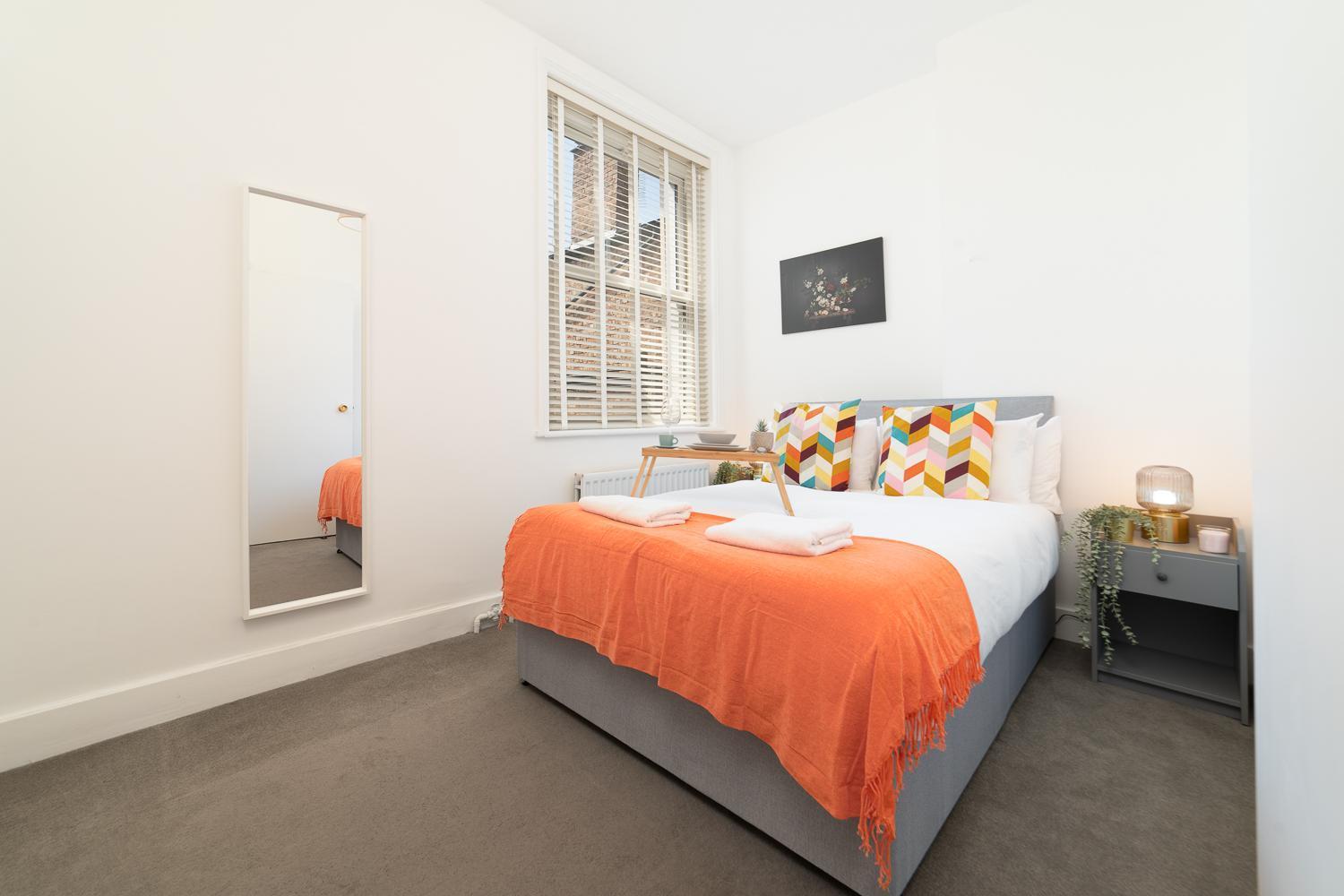 Cozy Apartment In The Heart Of Fulham, London Exterior photo